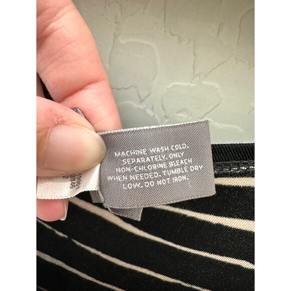 CHICO’S TRAVELERS | Black Tan Striped Dolman Sleeve Top | Size 2 Large - Picture 6 of 6